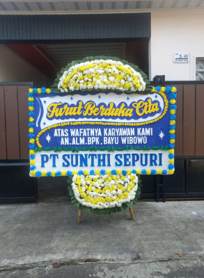 Papan Bunga Duka di Siopat Suhu