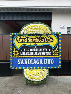 Papan Bunga Duka di Siopat Suhu